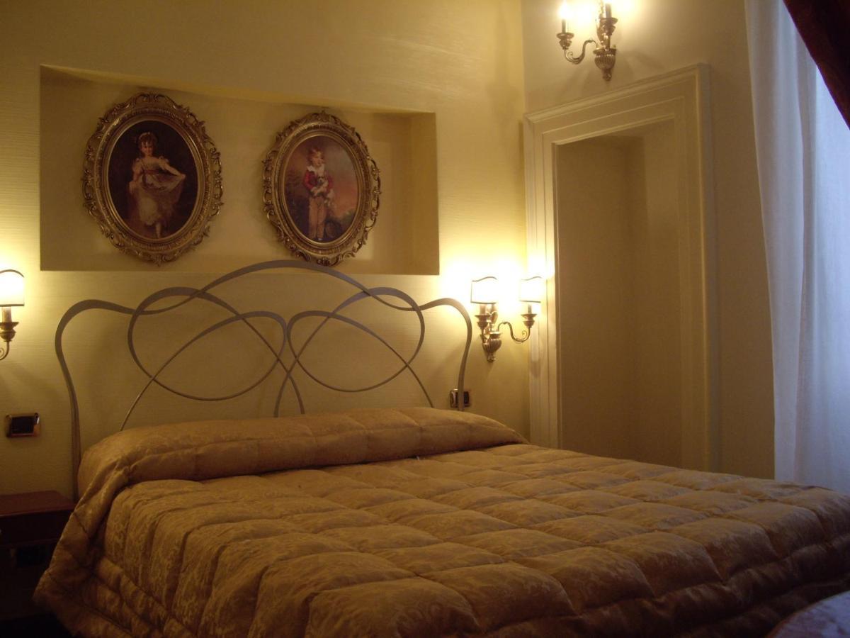 Executive L'Orangerie Bb Hotel Bari Buitenkant foto